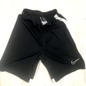Nike boys athletic shorts size L